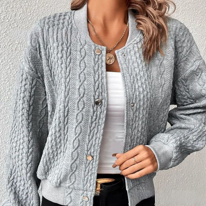 Erika™ - Bequeme Strickjacke mit handgefertigten Détails 