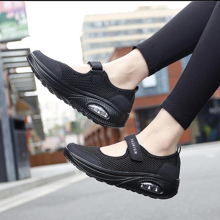 Anna - Chaussures orthopédiques légères et extensibles avec les meilleures chaussures de massage