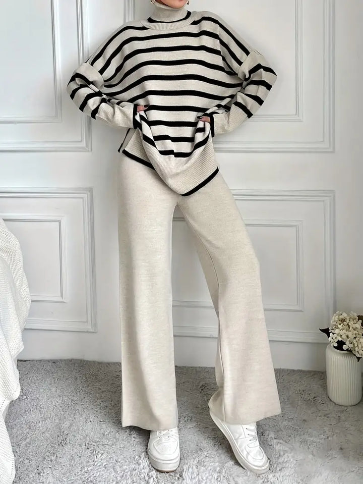 Layla™ - Stilvolles gestreiftes Rollkragenhosen-Set 