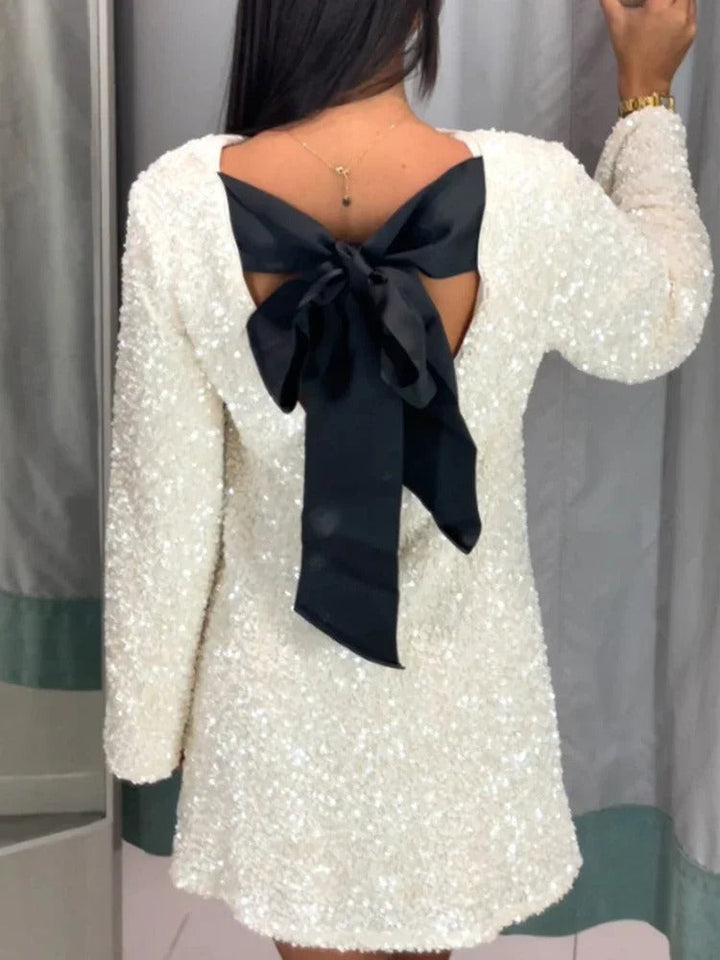 Lotte™ - Stilvolles Glitzerkleid mit Schleife