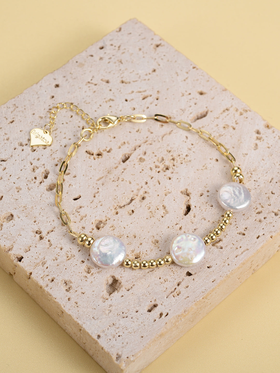 European And American Vintage Classic Metal Pearl Bracelet - Modefluss