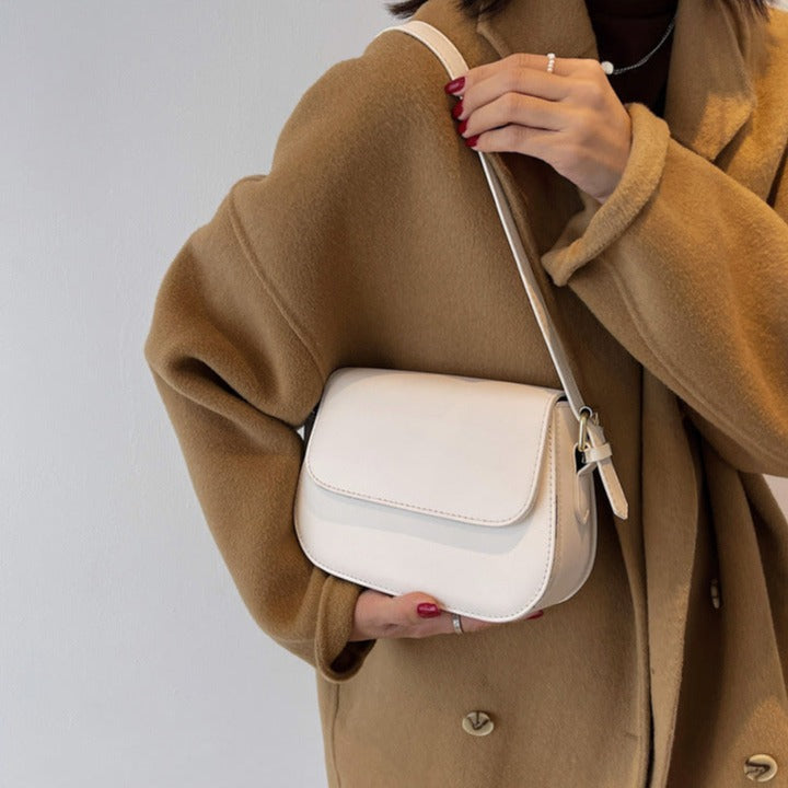 Nina™ - Handgefertigte stilvolle Umhängetasche aus Leder - Modefluss