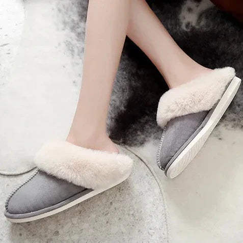 Nina™ - Warme Luxus-Hausschuhe aus Fell für den Winter