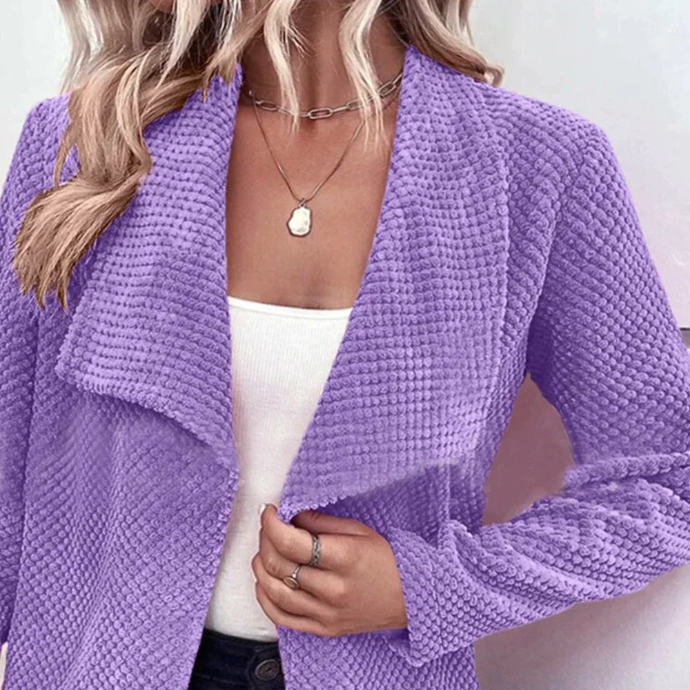 Stilvolle, elegante Blazerjacke mit handgefertigten Details