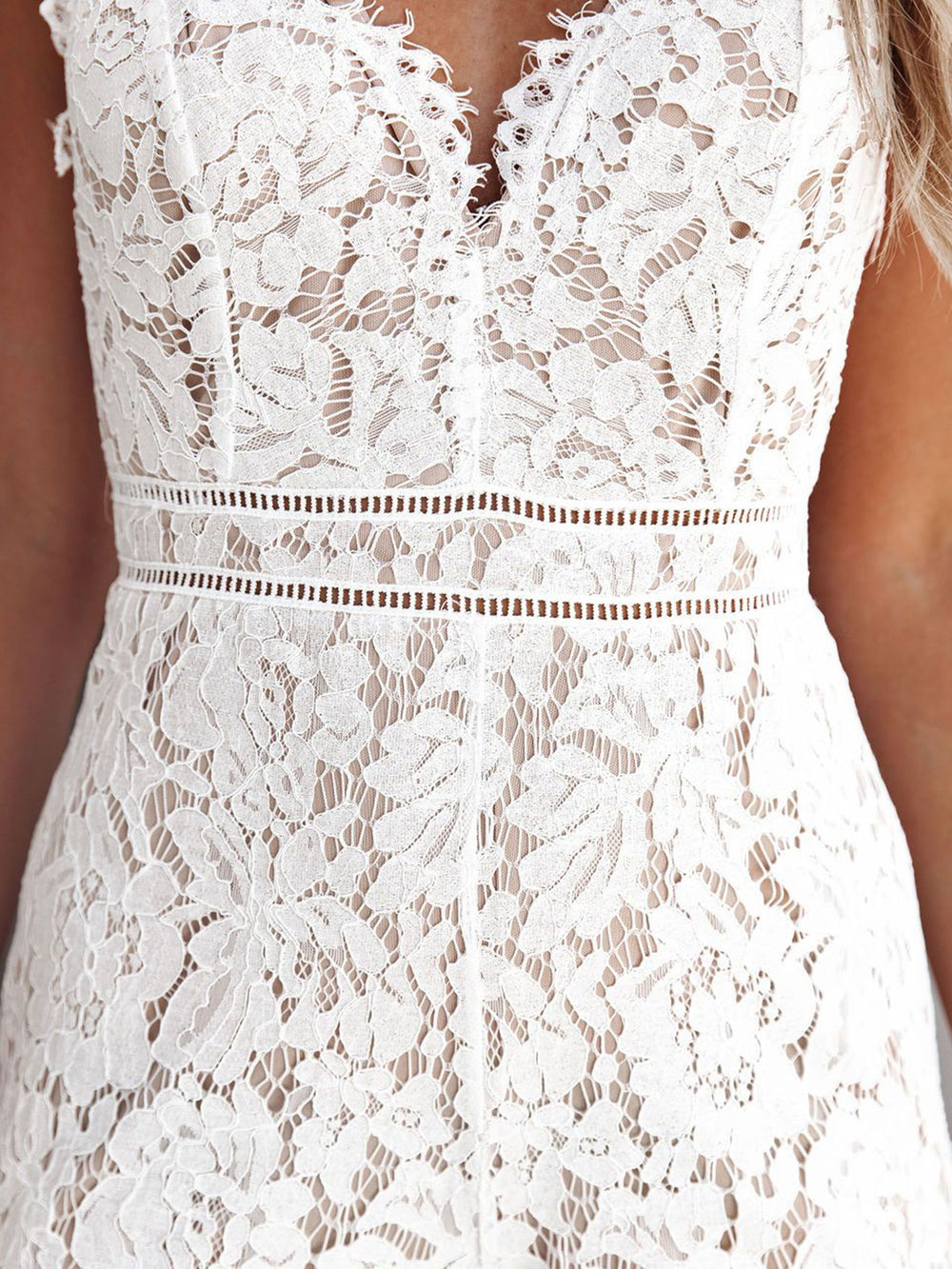 Luisa™ - Elegantes Kleid aus floraler Spitze