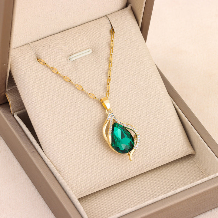 Green Crystal Pendant Titanium Steel Necklace For Women - Modefluss