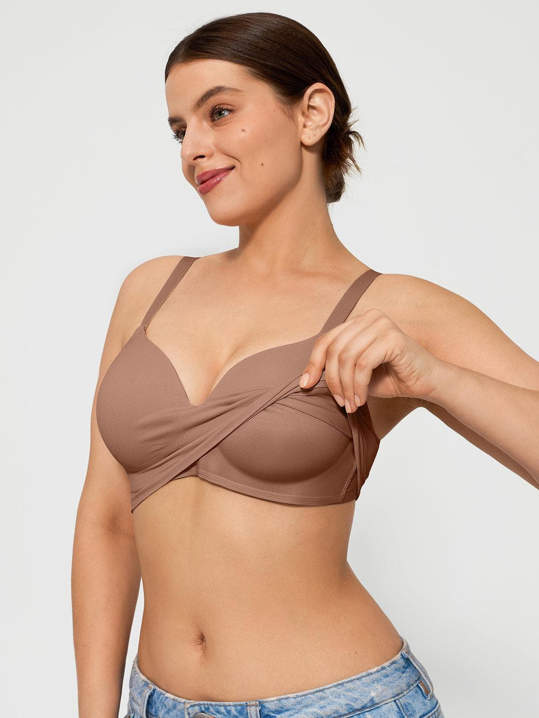 2-Pack ContourLift™ Seamless Wireless Shaping Push Up Bra Bundle