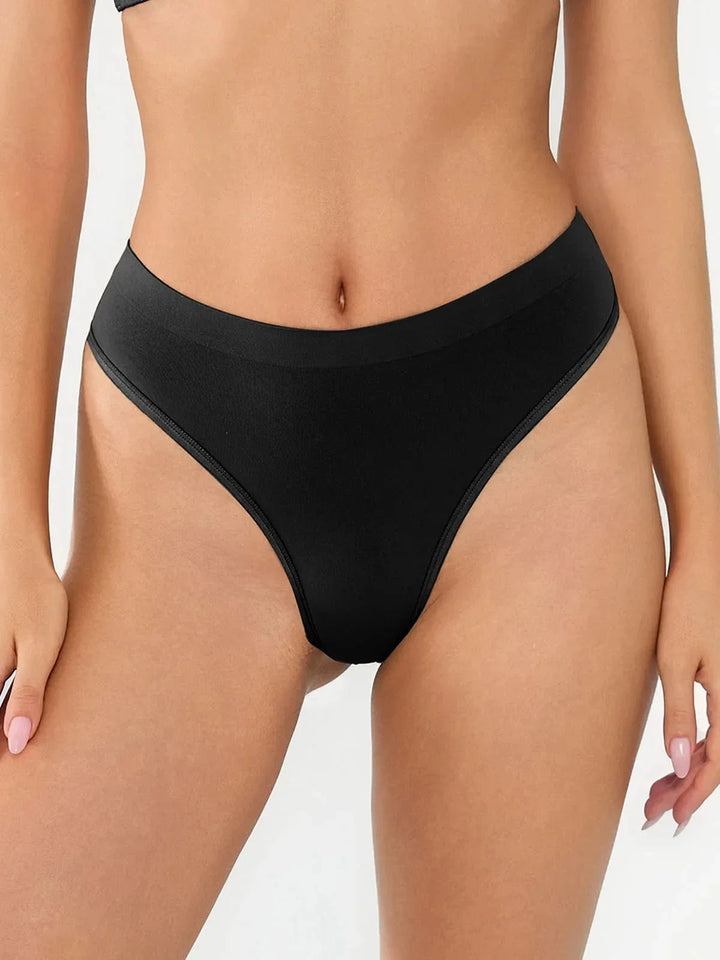 Seamless AirKnit Thong