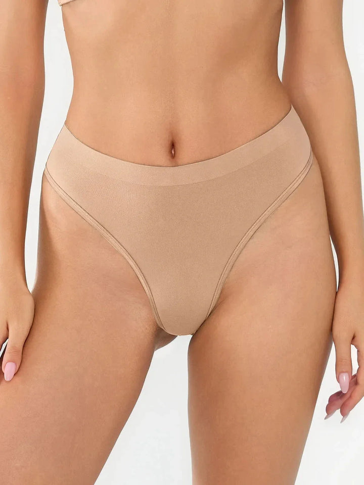 Seamless AirKnit Thong