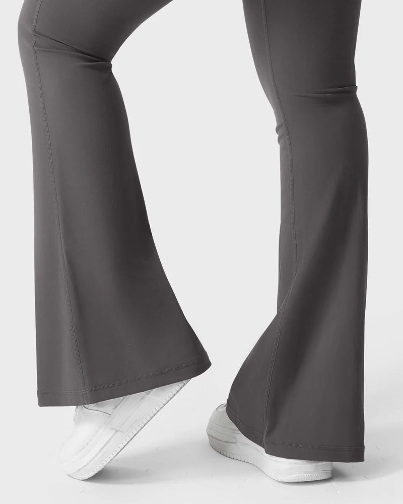 Flared Leggings With Pockets Butt Lifting Exercise Pants